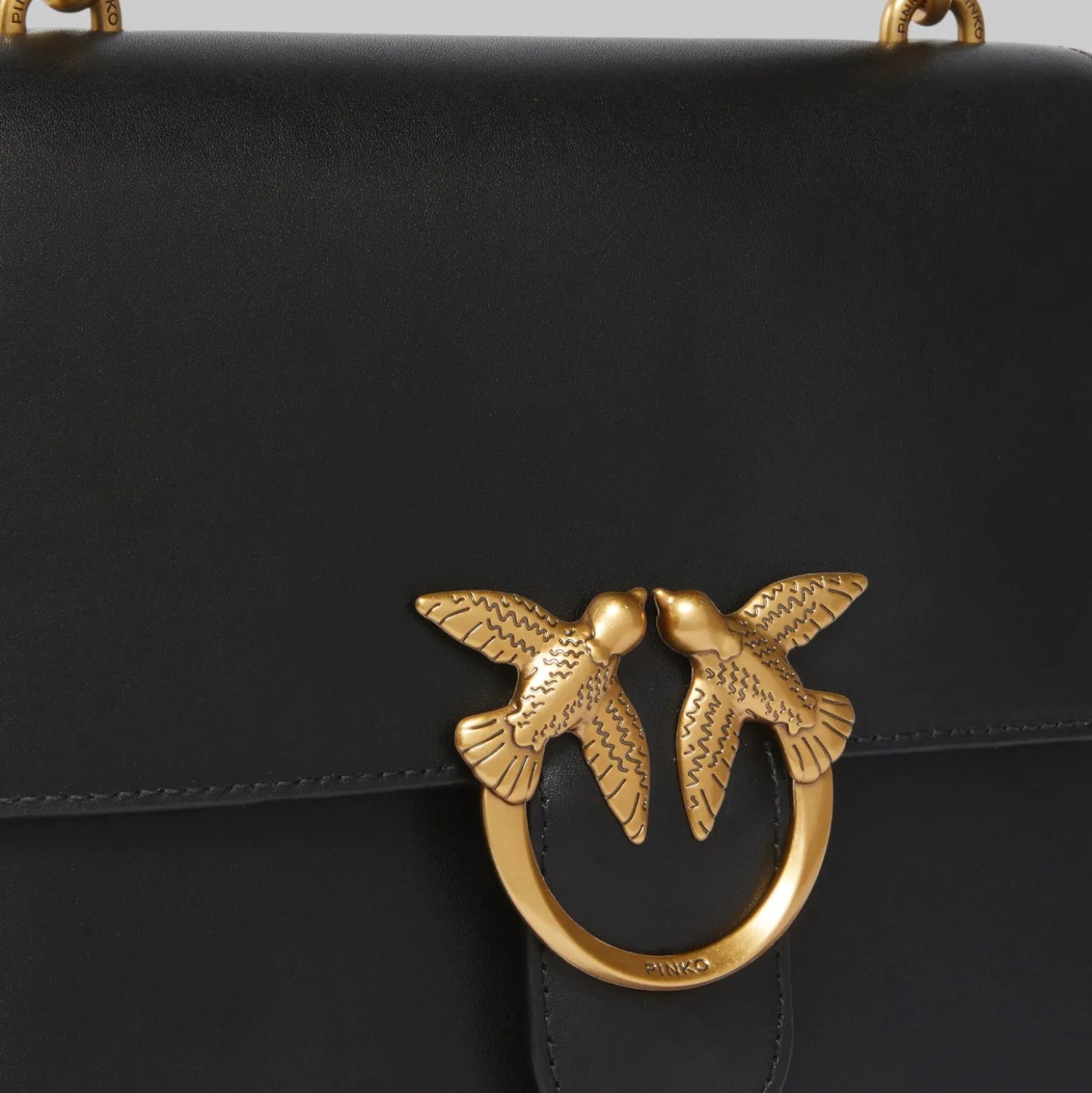 Borsa donna media a mano Love Bag Top Handle in pelle