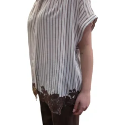 Camicia donna a righe con dettaglio in pizzo
