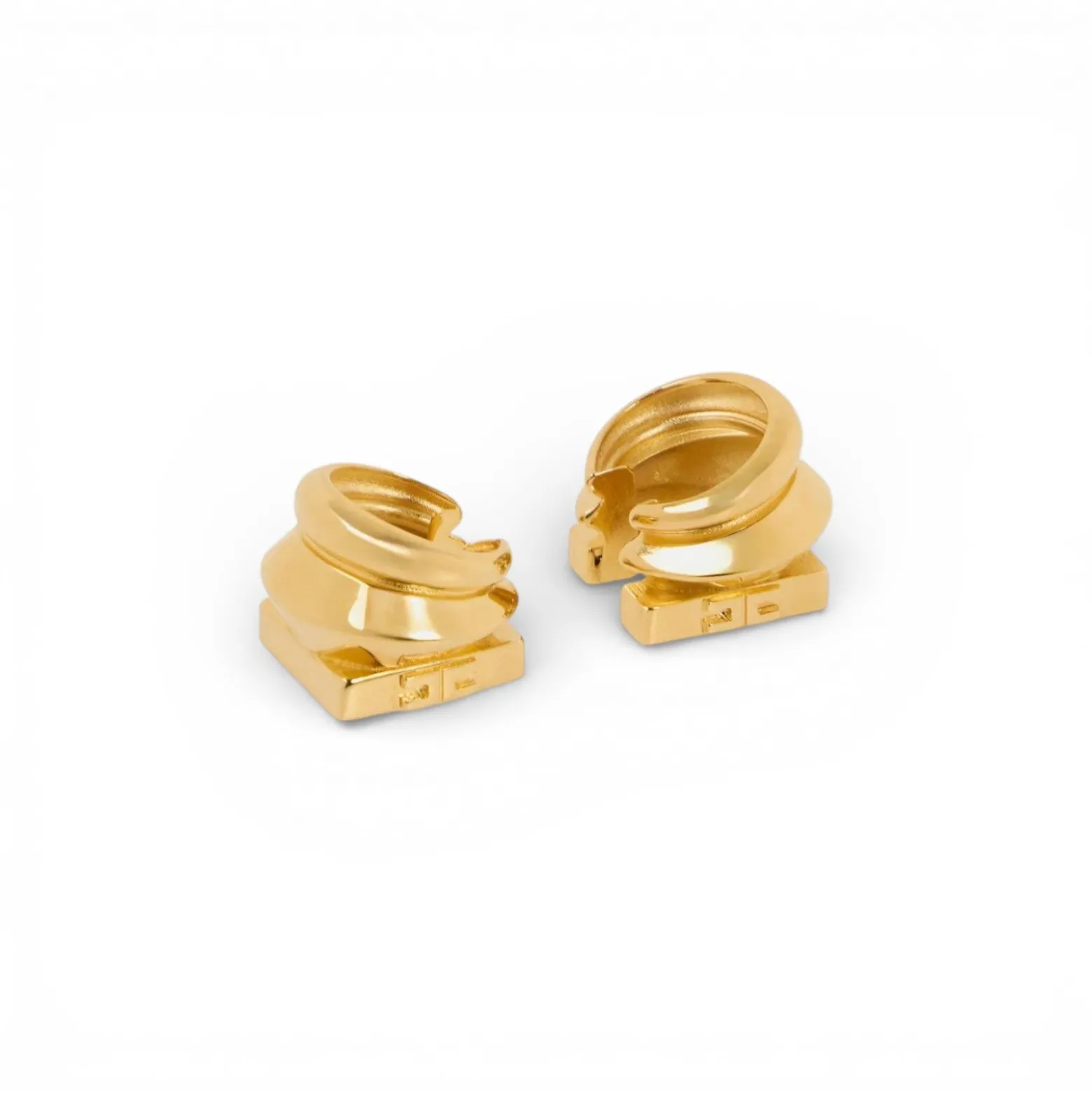 Orecchini donna earcuff con logo inciso
