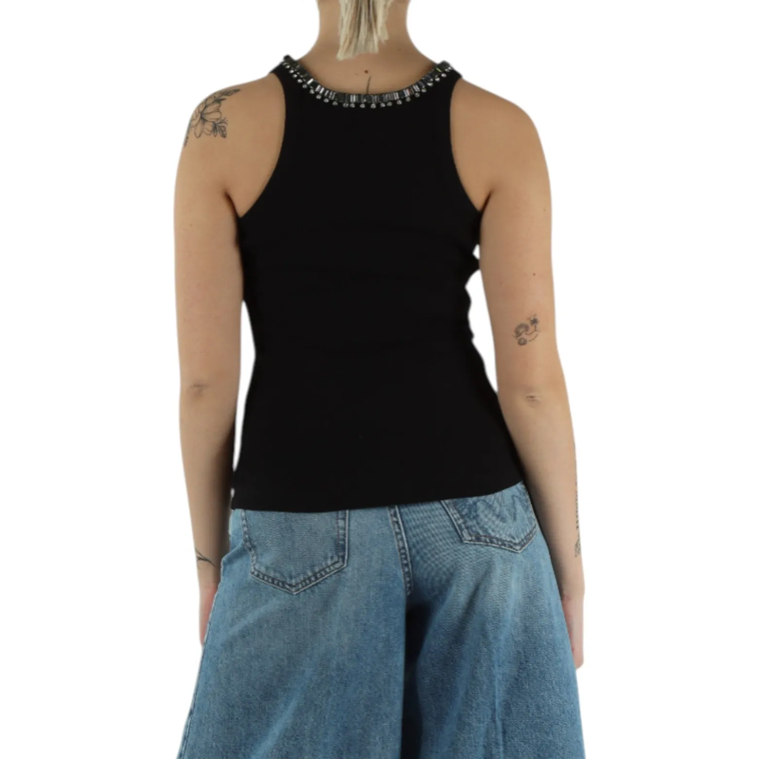 Top donna a costine con ricami gioiello