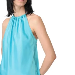 Top donna in satin con scollo all'americana